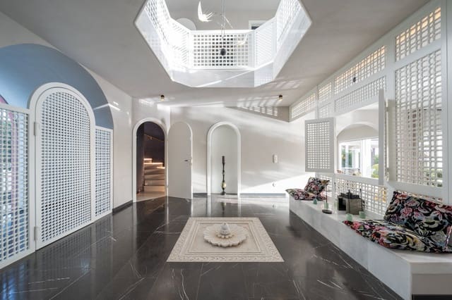 5 makuuhuone Huvila myytävänä paikassa Calvià Pueblo, Calvià mukana uima-altaan 
autotalli - 6 800 000 € (Ref: 8644198)