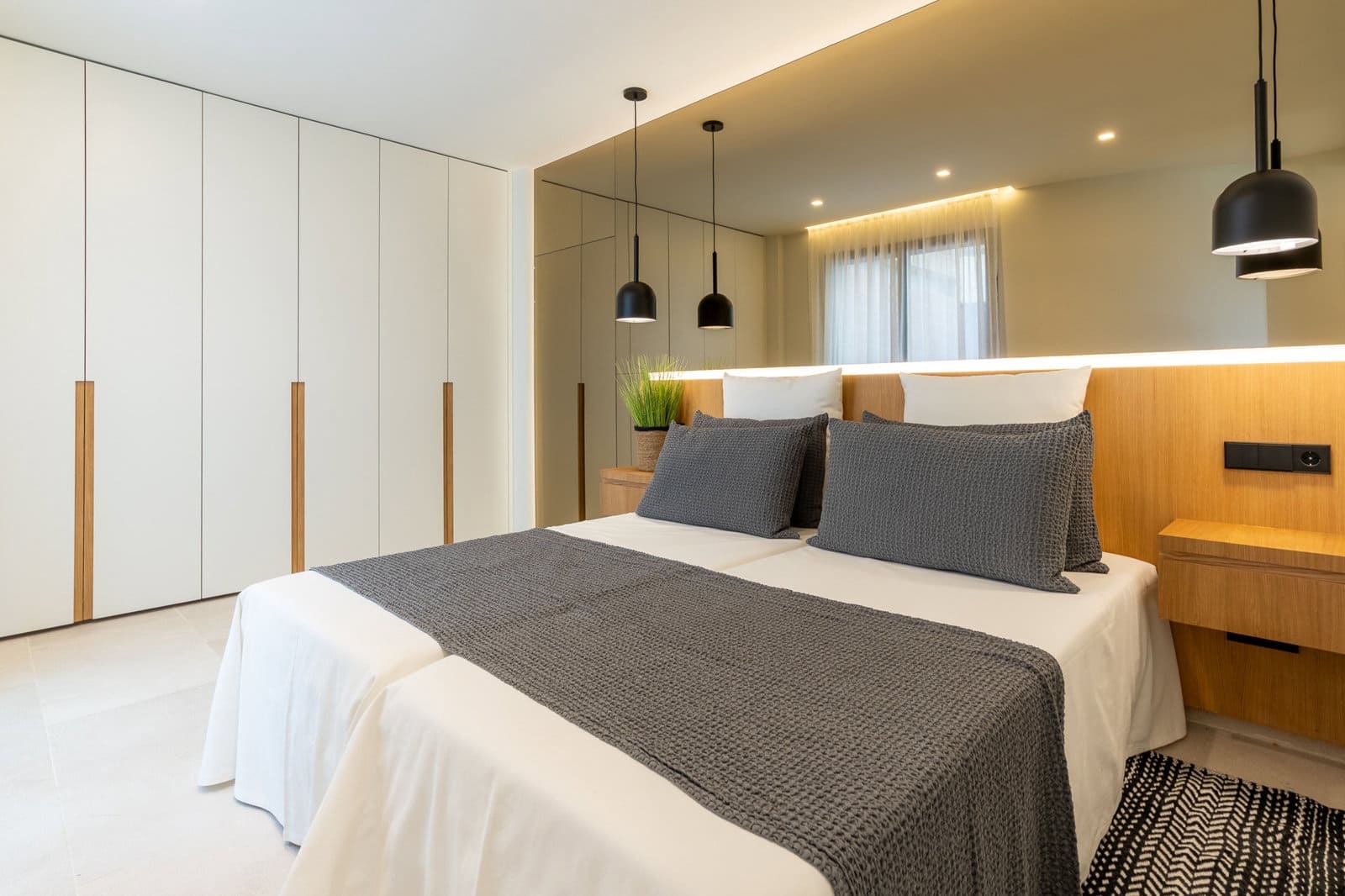 4 soveværelse Lejlighed til salg i Santa Ponsa med garage - € 2.820.000 (Ref: 8662149)
