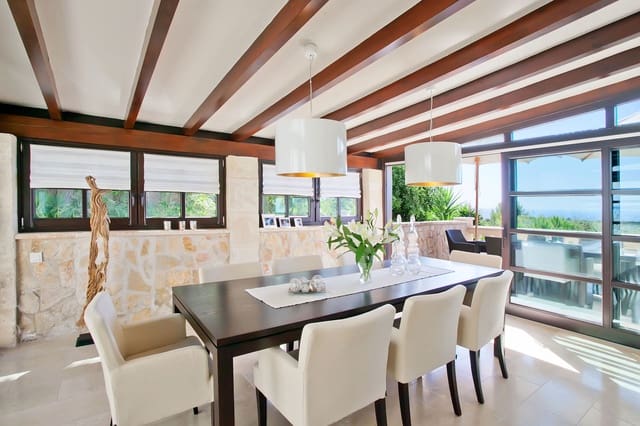 4 soverom Villa til salgs i Bendinat, Calvià med svømmebasseng - € 7 500 000 (Ref: 8675712)