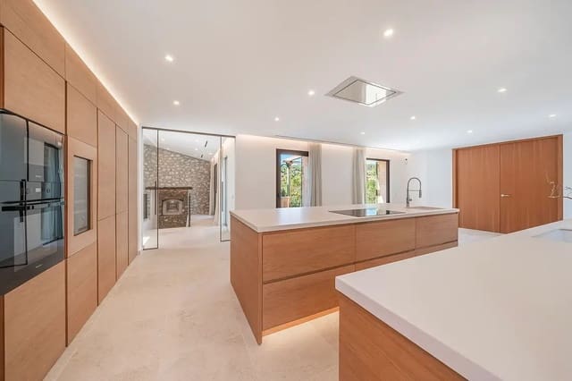 5 bedroom Finca/Country House for sale in Es Capdella, Calvià with pool - € 4,500,000 (Ref: 8689442)