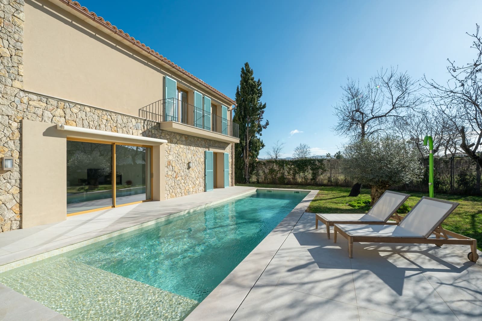 4 soveværelse Finca/Landehus til salg i Es Capdella med swimmingpool - € 2.950.000 (Ref: 8736944)