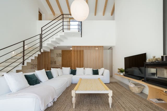 4 bedroom Finca/Country House for sale in Es Capdella, Calvià with pool garage - € 3,400,000 (Ref: 8736944)