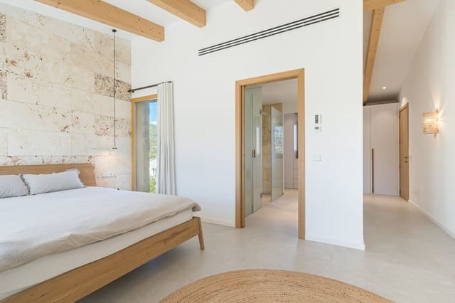 4 bedroom Finca/Country House for sale in Es Capdella, Calvià with pool garage - € 3,400,000 (Ref: 8736944)