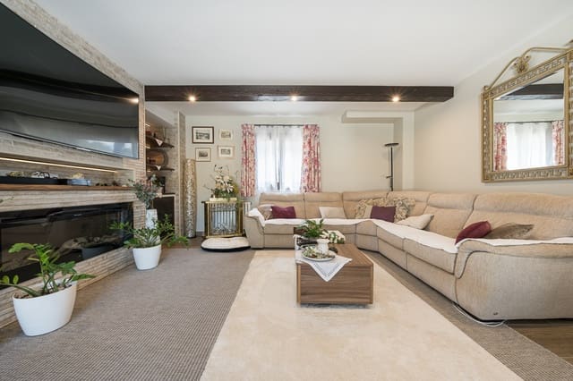 5 soveværelse Finca/Landehus til salg i Calvià med swimmingpool - € 2.170.000 (Ref: 8848954)