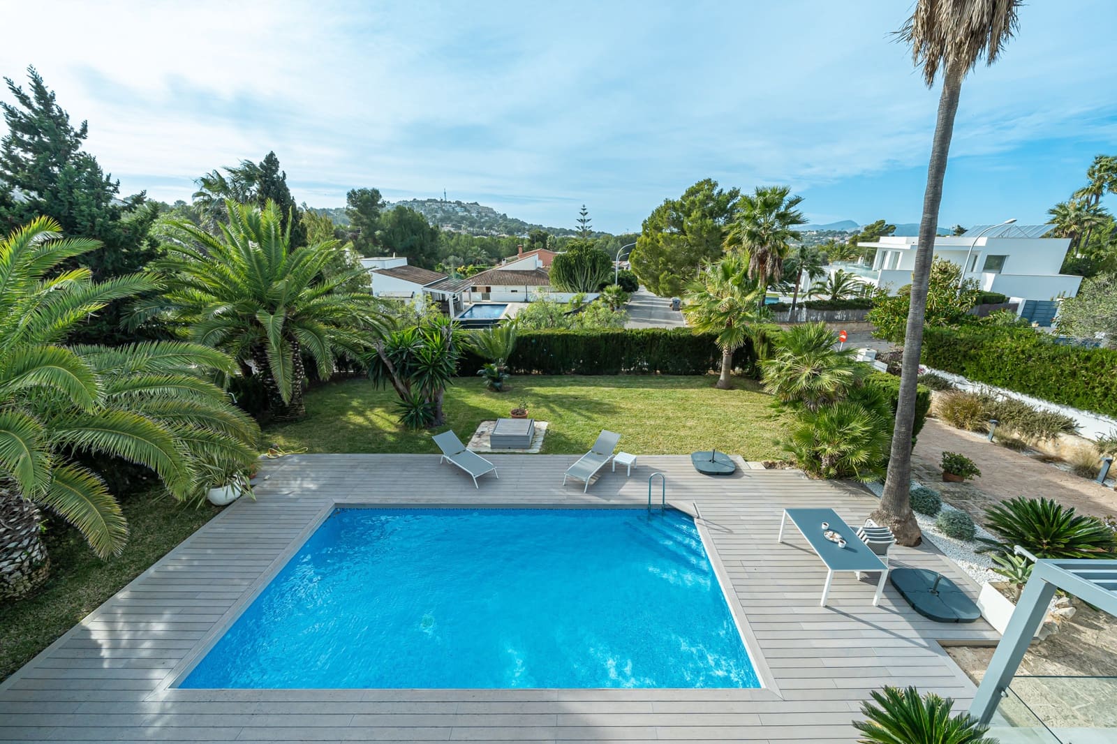 5 soverom Villa til salgs i Santa Ponsa med svømmebasseng - € 3 290 000 (Ref: 8855386)