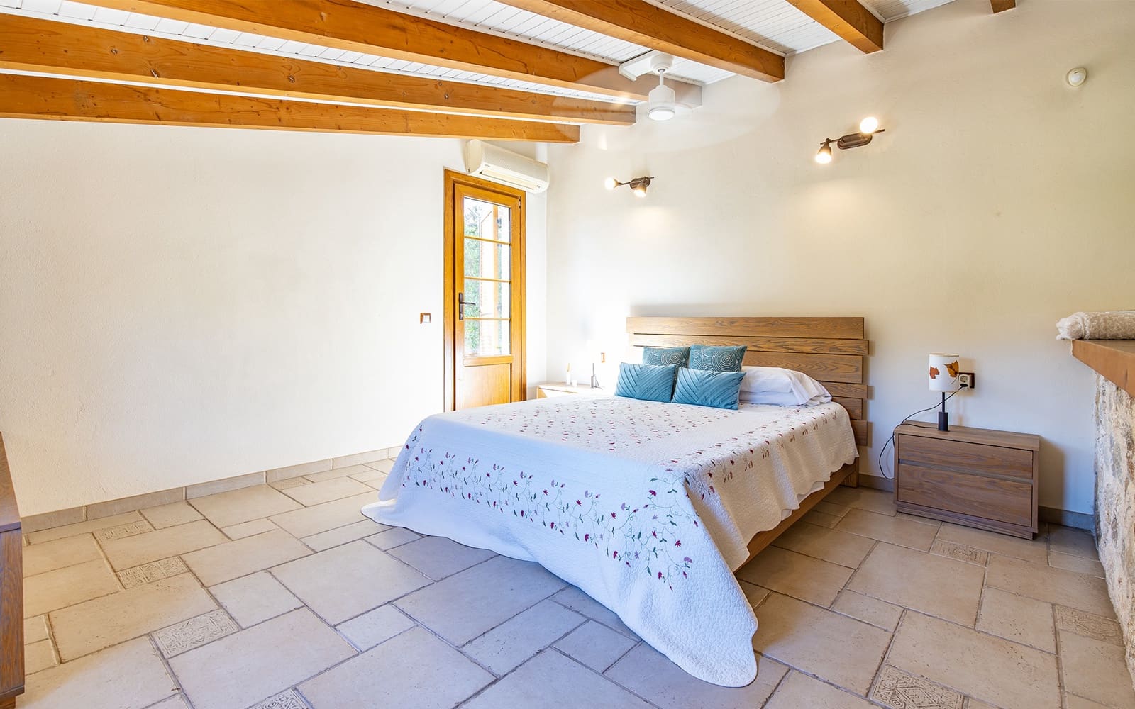 4 bedroom Finca/Country House for sale in Calvia with pool - € 1,995,000 (Ref: 8865360)