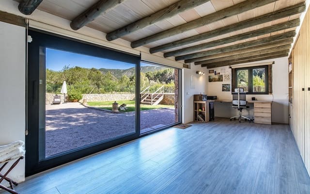 4 sovrum Finca/Hus på landet till salu i Calvià Pueblo, Calvià med pool - 1 995 000 € (Ref: 8865360)