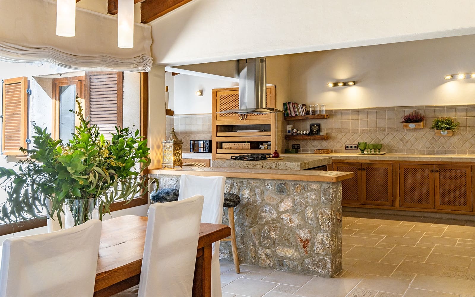 4 Zimmer Finca/Landgut zu verkaufen in Calvia mit Pool Garage - 1.995.000 € (Ref: 8865360)