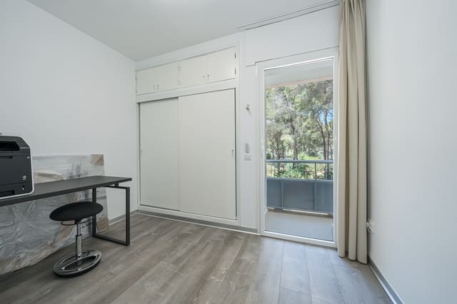 2 soveværelse Lejlighed til salg i Sol de Mallorca, Calvià - € 400.000 (Ref: 8881570)