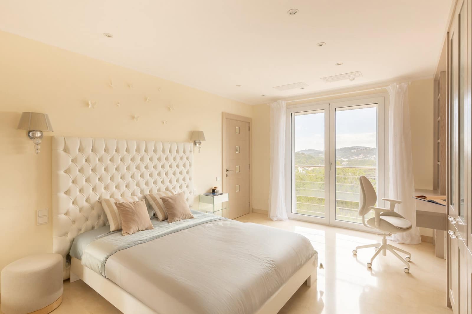 3 bedroom Villa for sale in Costa de la Calma with pool garage - € 2,980,000 (Ref: 8900468)