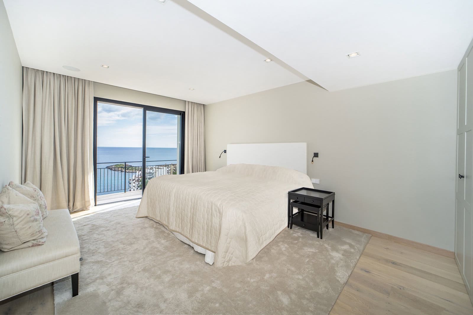 4 bedroom Apartment for sale in Illetas with garage - € 5,490,000 (Ref: 8913238)