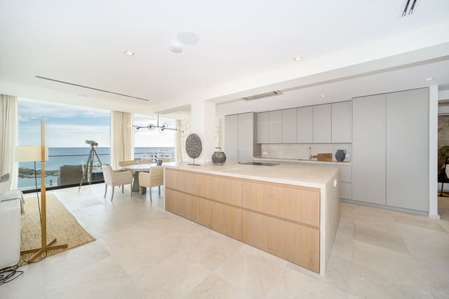 4 makuuhuone Kattohuoneisto myytävänä paikassa Illetas, Calvià - 5 490 000 € (Ref: 8913238)
