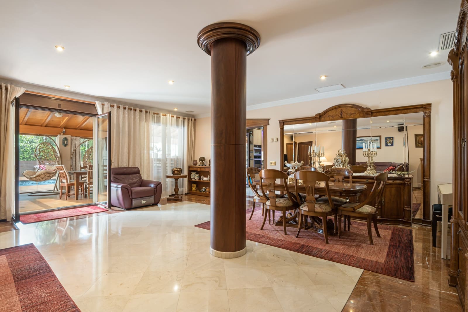 5 soveværelse Villa til salg i El Toro / Port Adriano med swimmingpool - € 2.500.000 (Ref: 8915450)