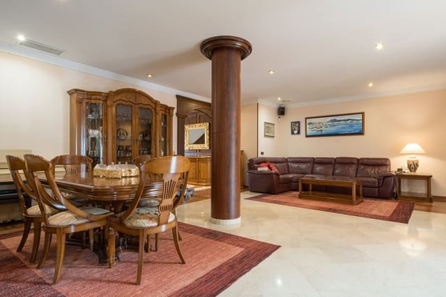 5 soverom Villa til salgs i El Toro / Port Adriano, Calvià med svømmebasseng garasje - € 2 390 000 (Ref: 8915450)