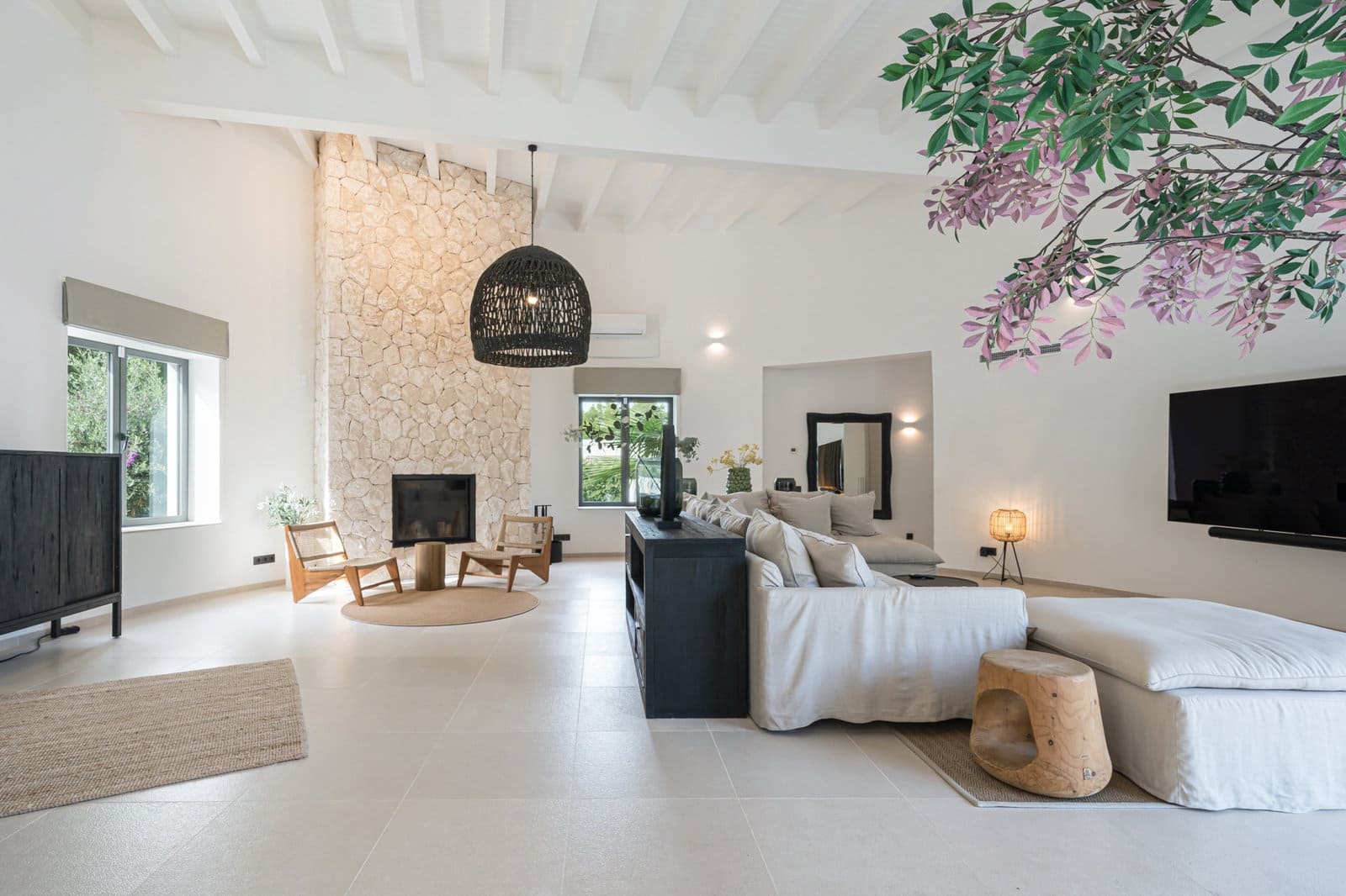 5 bedroom Villa for sale in Santa Ponsa with pool garage - € 3,600,000 (Ref: 8949098)