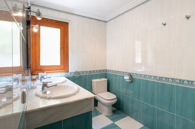 5 soveværelse Villa til salg i Cala Vinyes / Cala Vinyas / Cala Viñas, Calvià med swimmingpool - € 1.550.000 (Ref: 8970615)