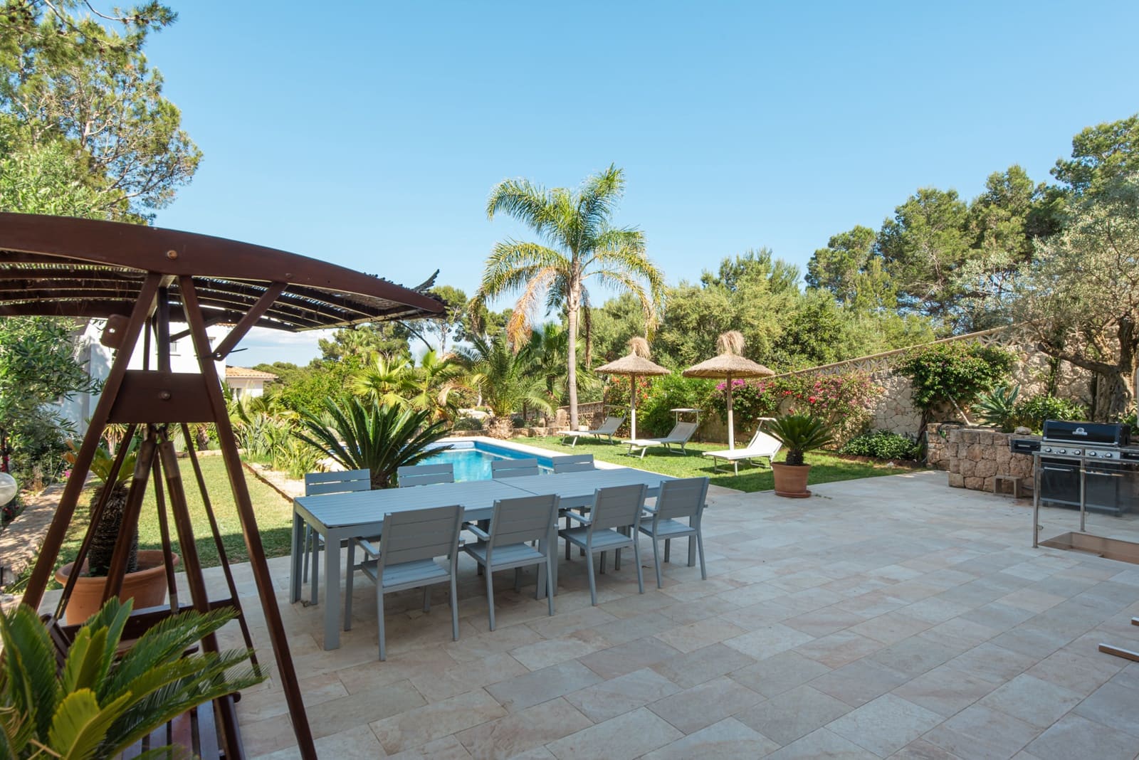 5 bedroom Villa for sale in El Toro / Port Adriano with pool - € 2,200,000 (Ref: 8988742)