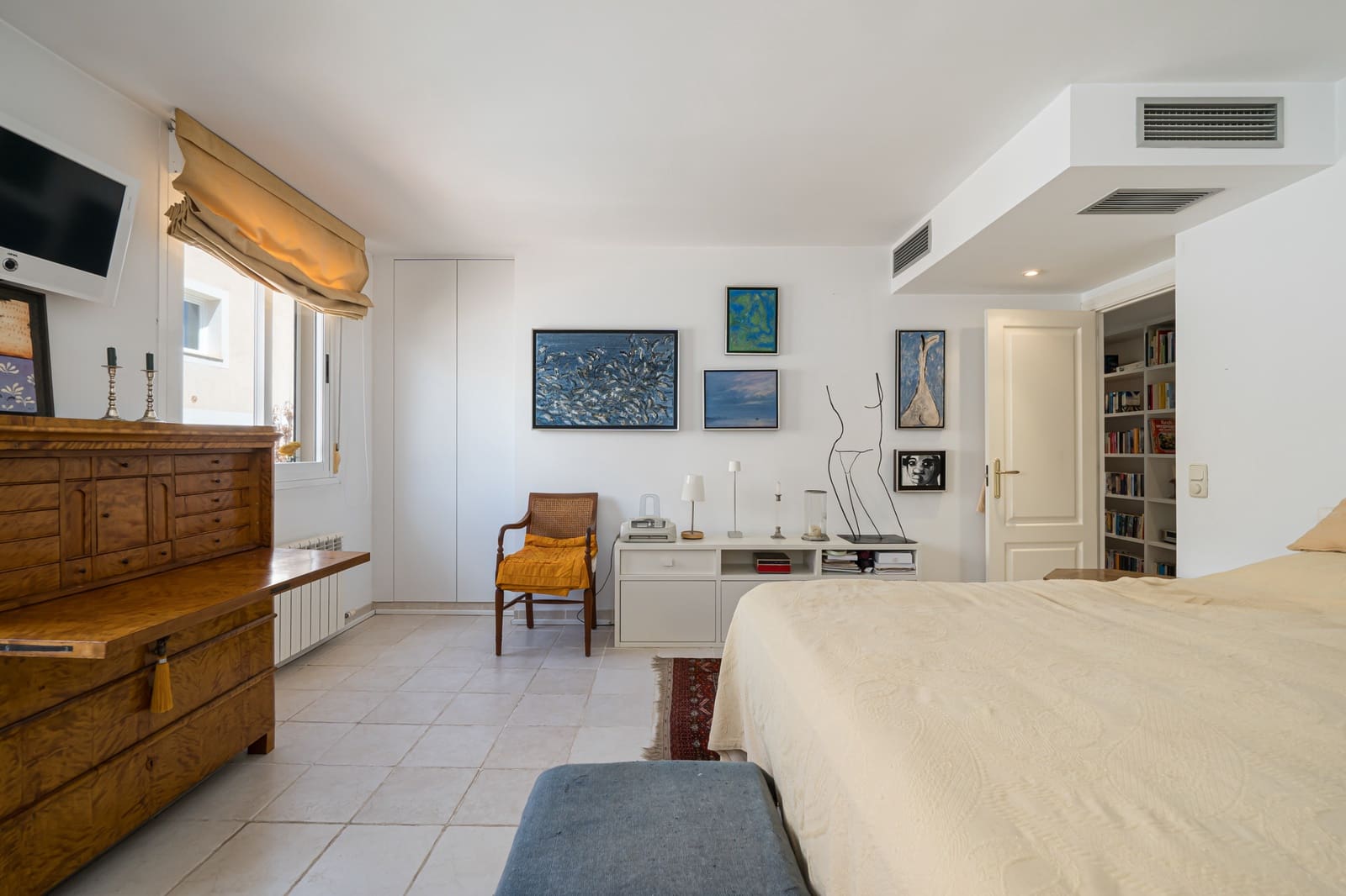2 bedroom Apartment for sale in Palma de Mallorca - € 1,950,000 (Ref: 8999414)