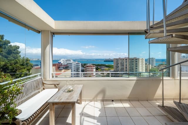 2 bedroom Apartment for sale in Palma de Mallorca - € 1,950,000 (Ref: 8999414)