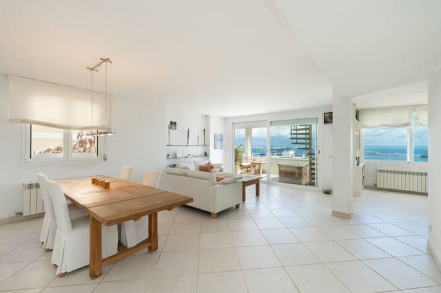 2 sypialnia Apartament na sprzedaż w La Seu, Palma de Mallorca z basenem garażem - 1 950 000 € (Ref: 8999414)
