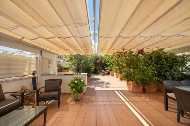 2 sypialnia Apartament na sprzedaż w La Seu, Palma de Mallorca z basenem garażem - 1 950 000 € (Ref: 8999414)