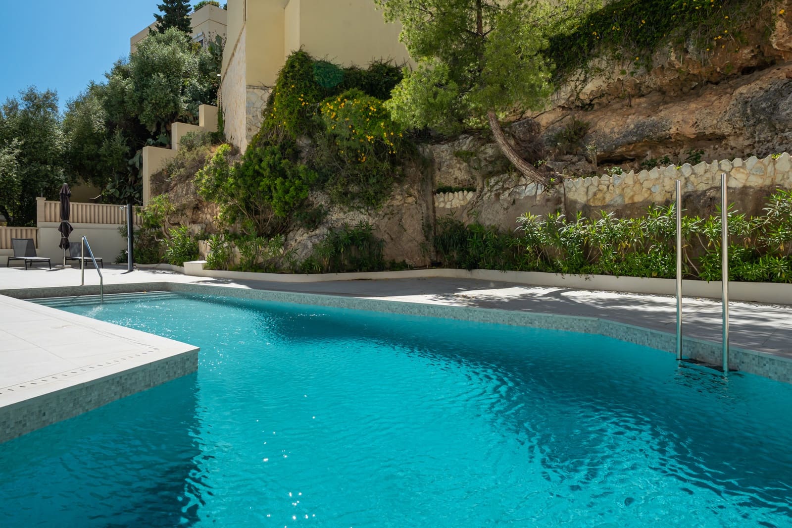 2 bedroom Penthouse for sale in Palma de Mallorca with pool garage - € 1,950,000 (Ref: 8999414)