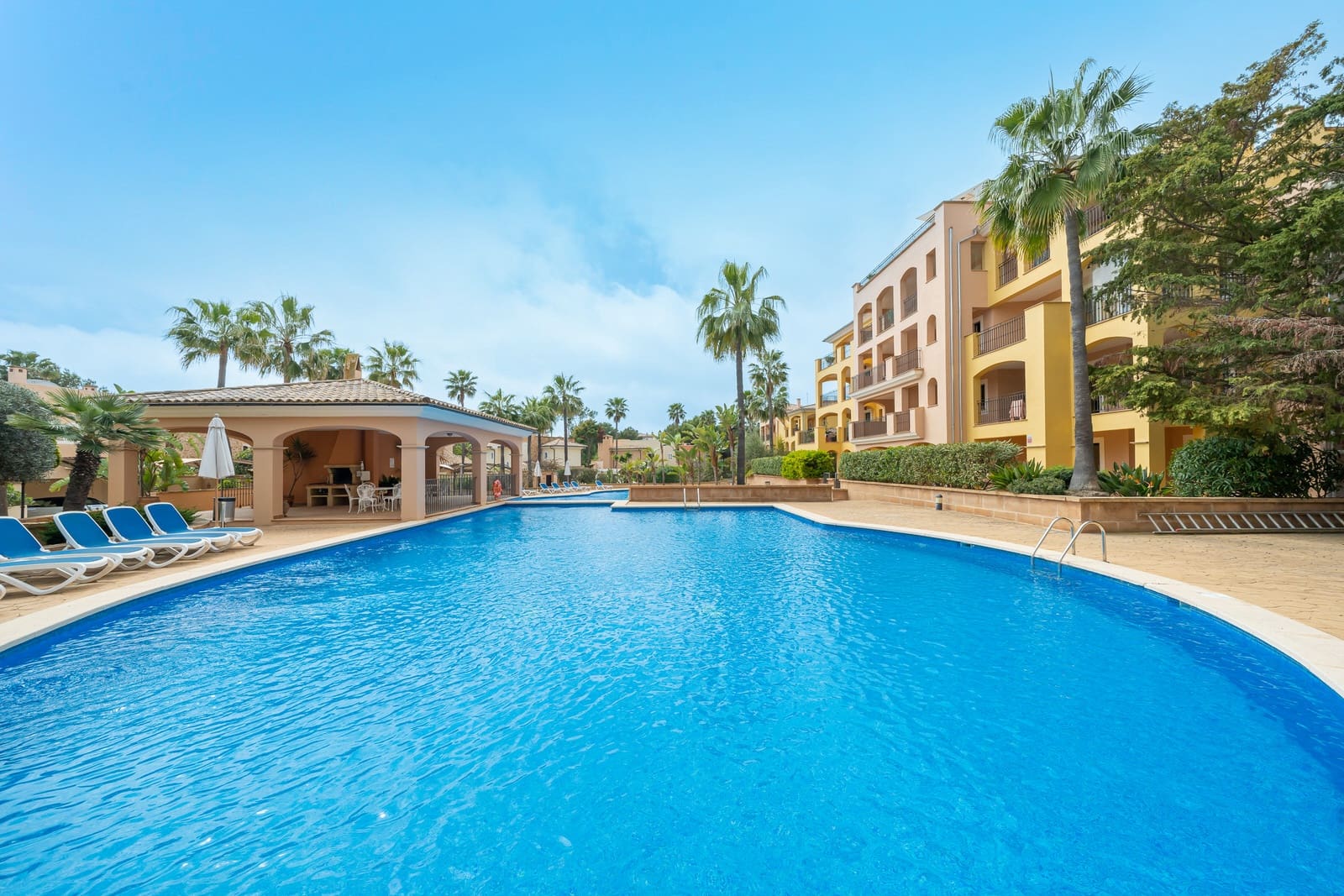 3 soveværelse Lejlighed til salg i Santa Ponsa - € 1.390.000 (Ref: 9007608)