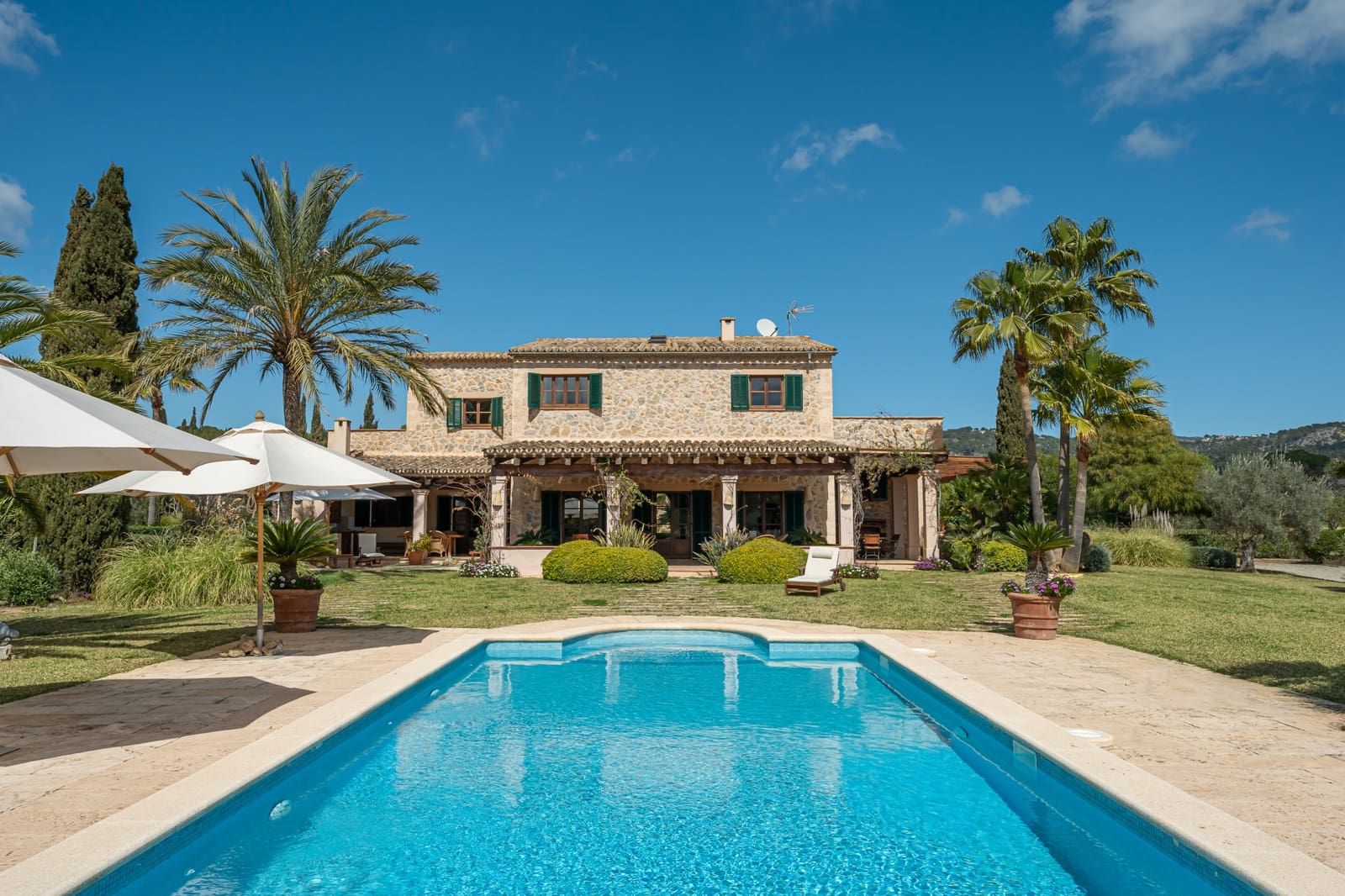 4 soveværelse Finca/Landehus til salg i Calvia med swimmingpool - € 7.250.000 (Ref: 9012445)