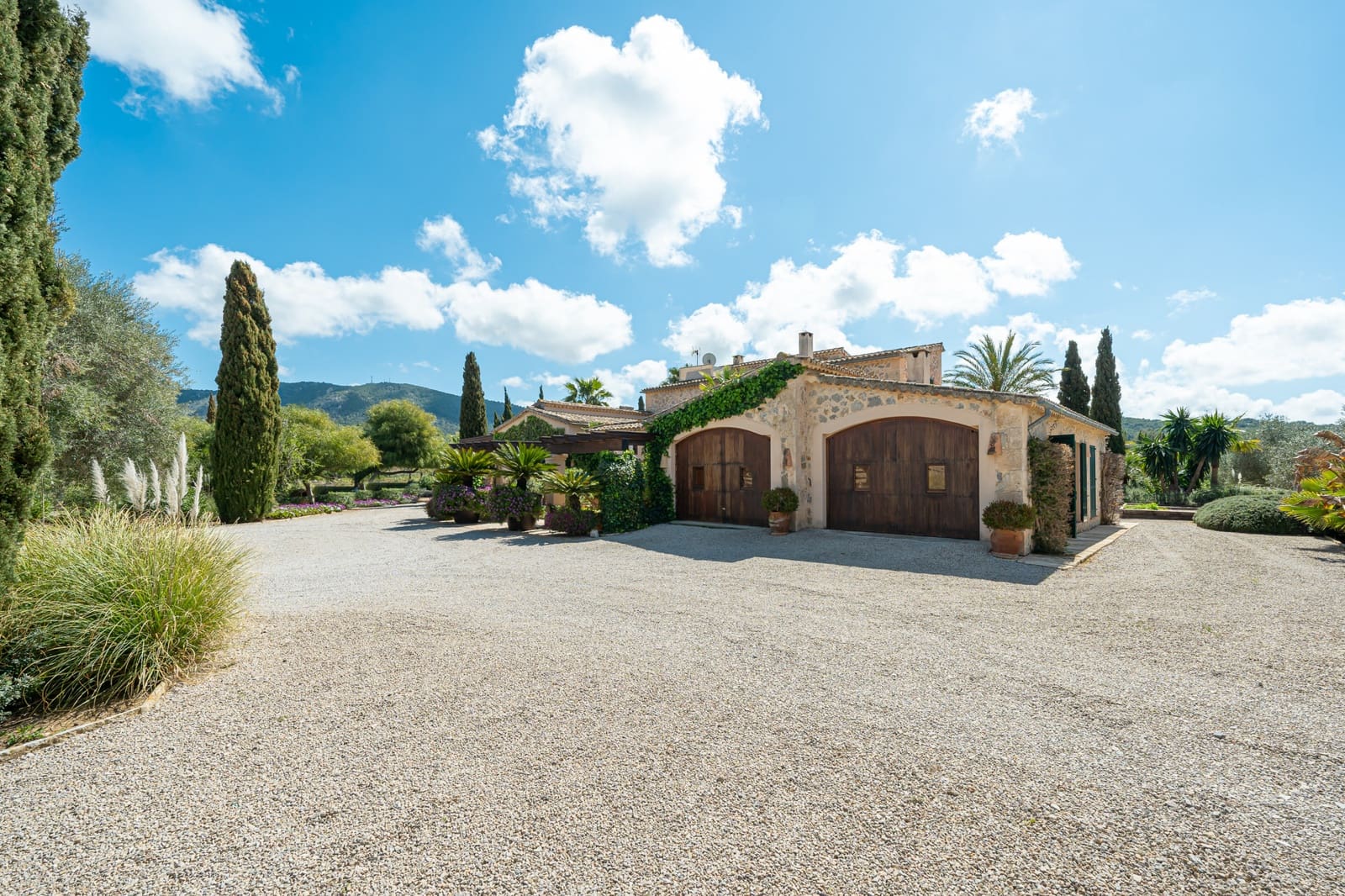 4 soveværelse Finca/Landehus til salg i Calvia med swimmingpool - € 7.250.000 (Ref: 9012445)