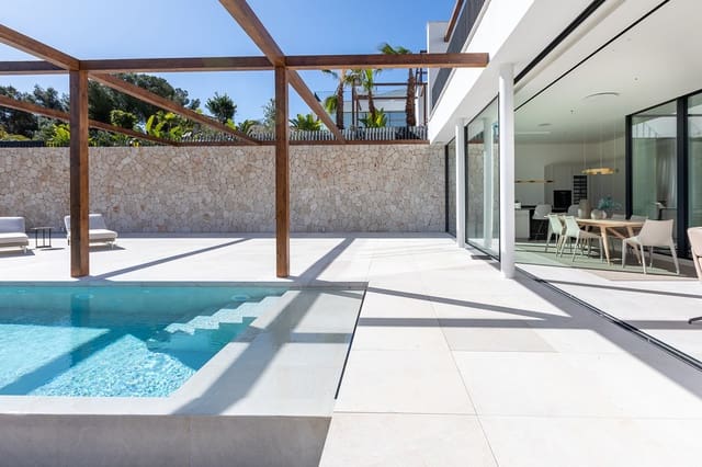 4 quarto Moradia para venda em Palma de Mallorca com piscina - 4 150 000 € (Ref: 9012447)
