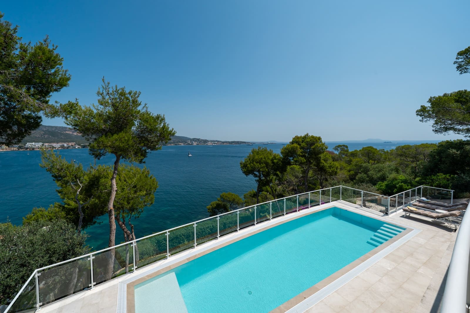 4 soveværelse Villa til salg i Torrenova med swimmingpool - € 8.200.000 (Ref: 9012449)