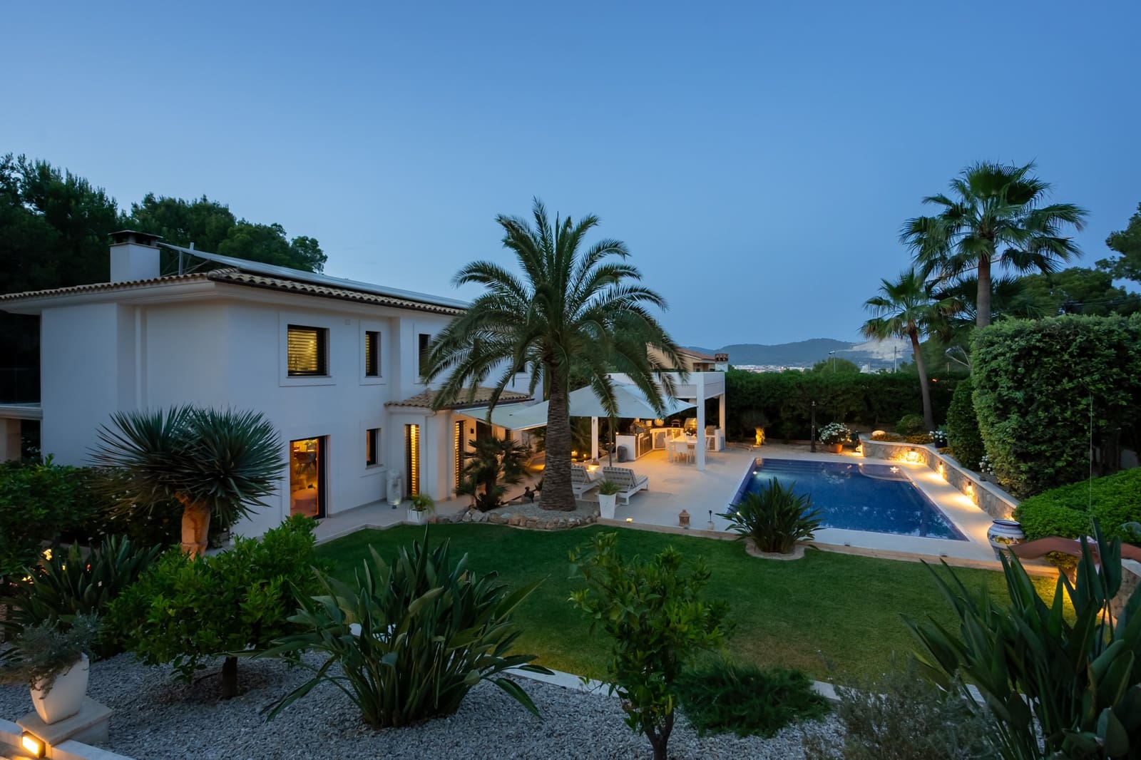 5 soveværelse Villa til salg i Costa de la Calma med swimmingpool - € 3.750.000 (Ref: 9068759)