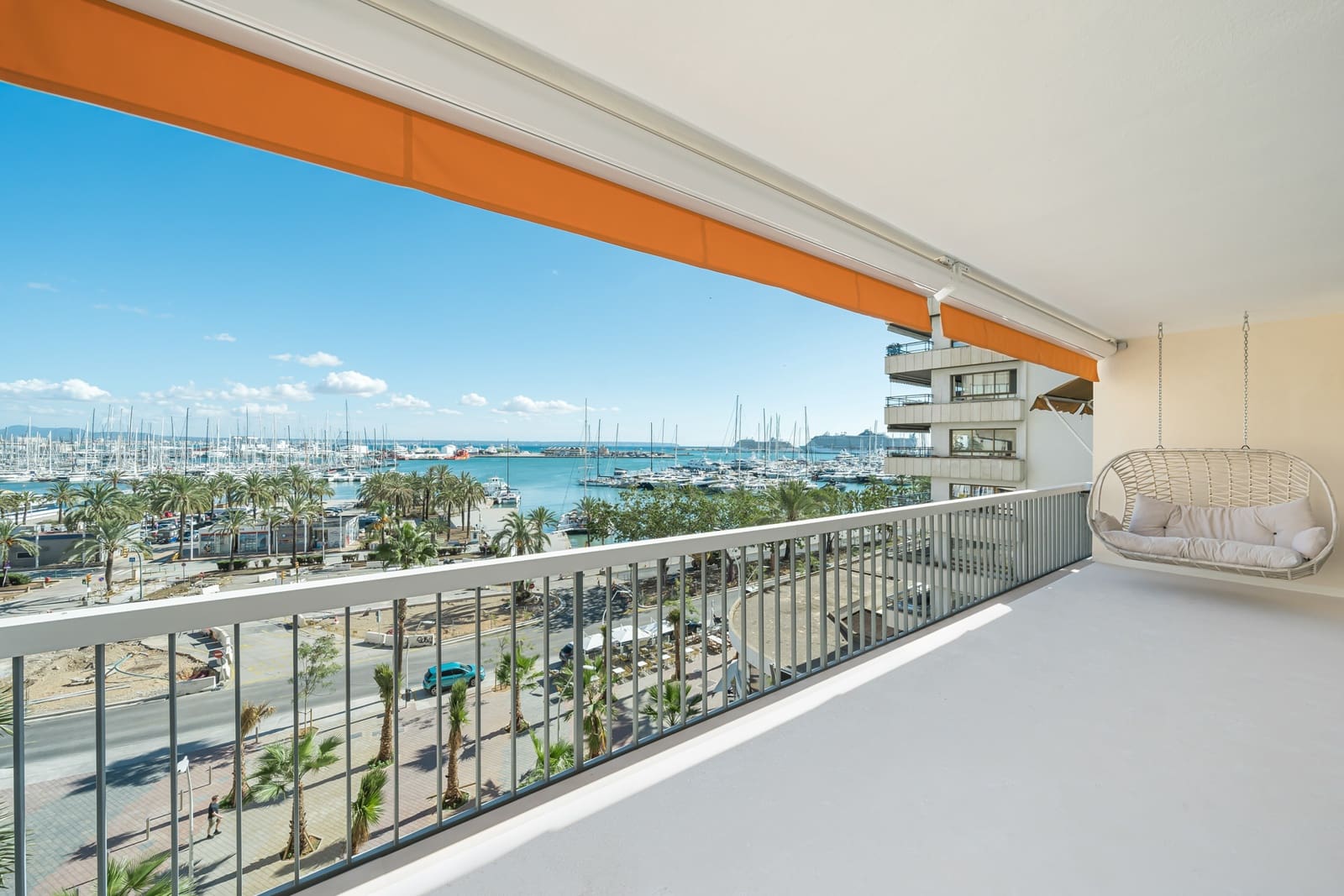 3 bedroom Apartment for sale in Palma de Mallorca - € 1,950,000 (Ref: 9068760)