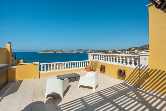2 soveværelse Lejlighed til salg i Santa Ponsa, Calvià - € 1.150.000 (Ref: 9081448)