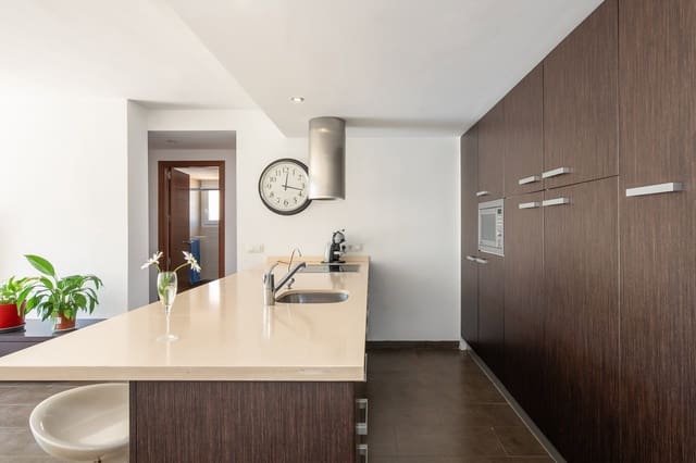 2 sypialnia Apartament na sprzedaż w Santa Ponsa, Calvià z basenem garażem - 1 150 000 € (Ref: 9081448)