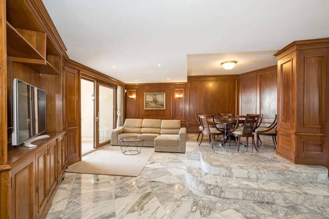 3 Zimmer Apartment zu verkaufen in La Seu, Palma de Mallorca mit Pool Garage - 985.000 € (Ref: 9085218)