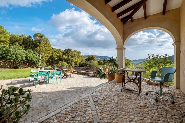 5 bedroom Finca/Country House for sale in Andratx with pool - € 3,950,000 (Ref: 9108594)