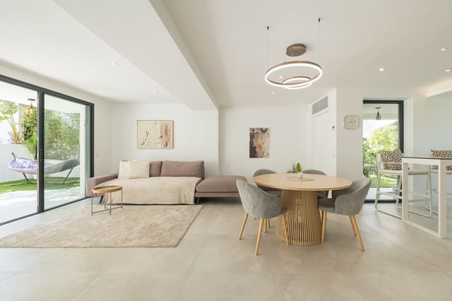 3 soverom Villa til salgs i Palmanova, Calvià med svømmebasseng - € 2 300 000 (Ref: 9163662)