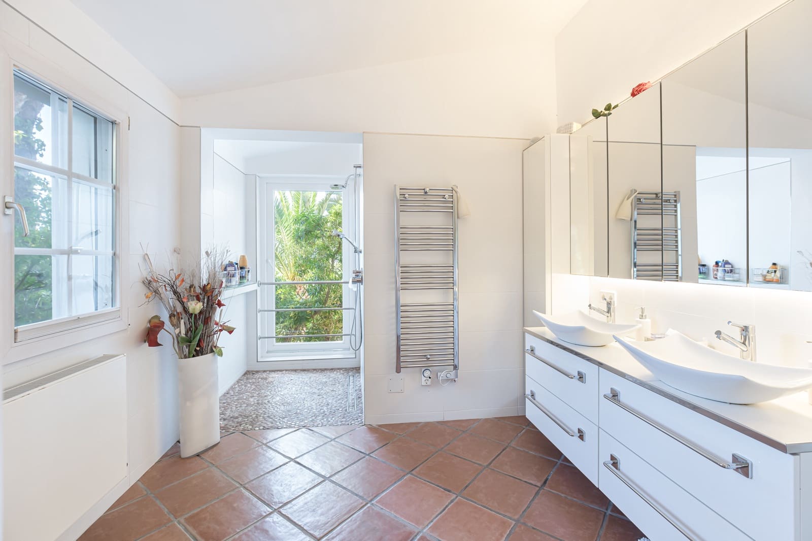 3 soveværelse Villa til salg i Costa de la Calma med swimmingpool - € 1.980.000 (Ref: 9227082)