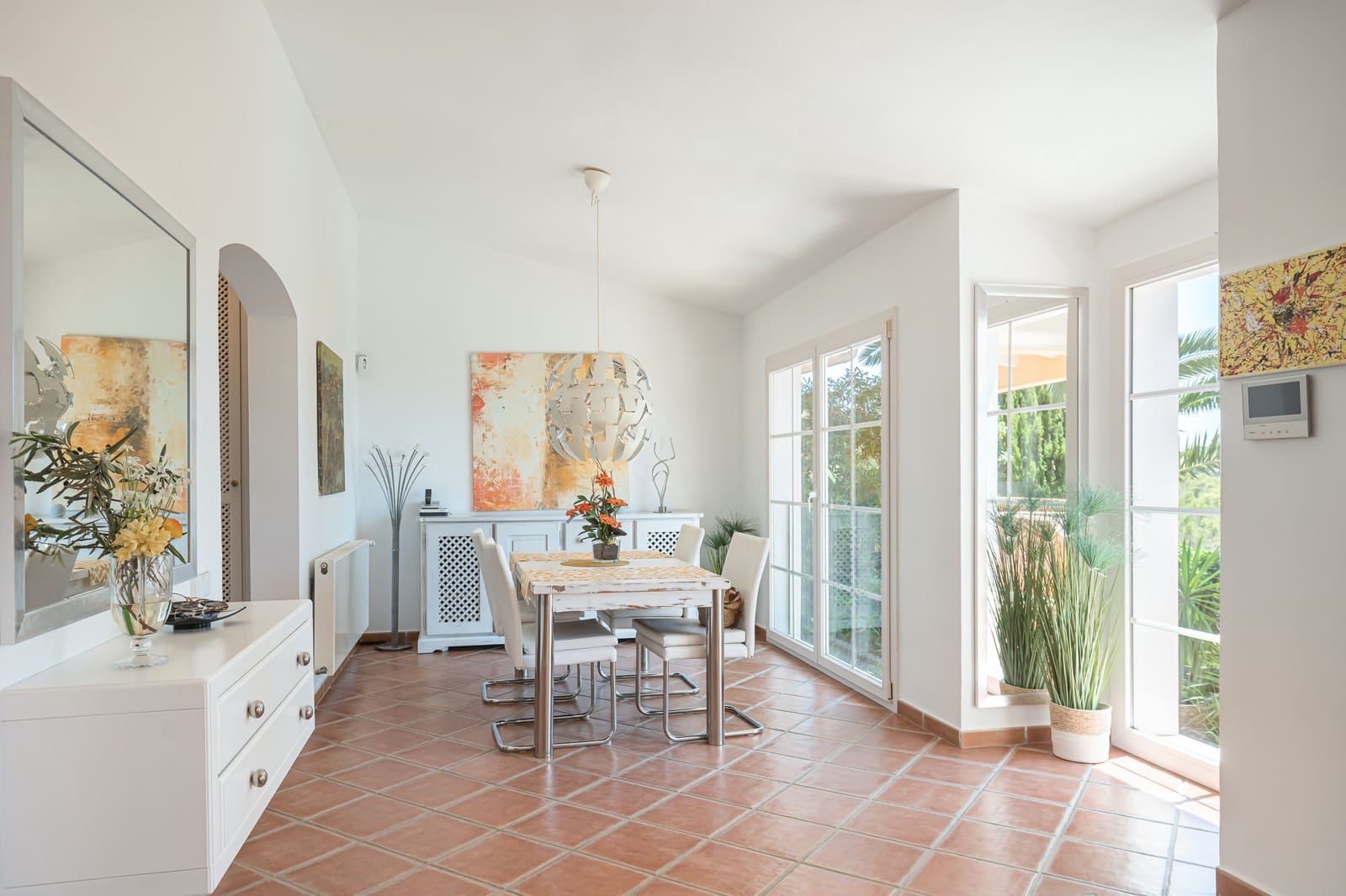 3 soveværelse Villa til salg i Costa de la Calma med swimmingpool - € 1.980.000 (Ref: 9227082)