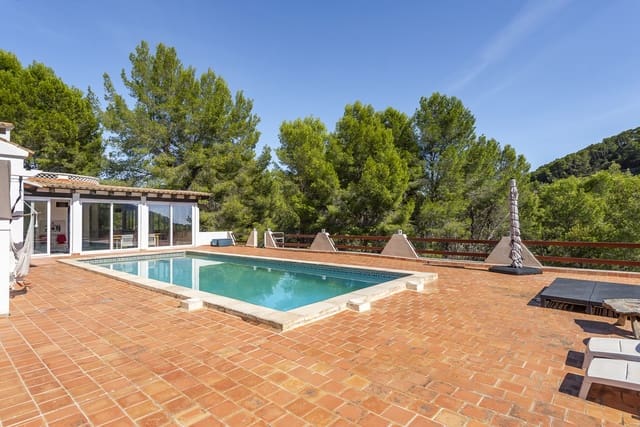 6 bedroom Finca/Country House for sale in Es Capdella, Calvià with pool - € 1,650,000 (Ref: 9227083)