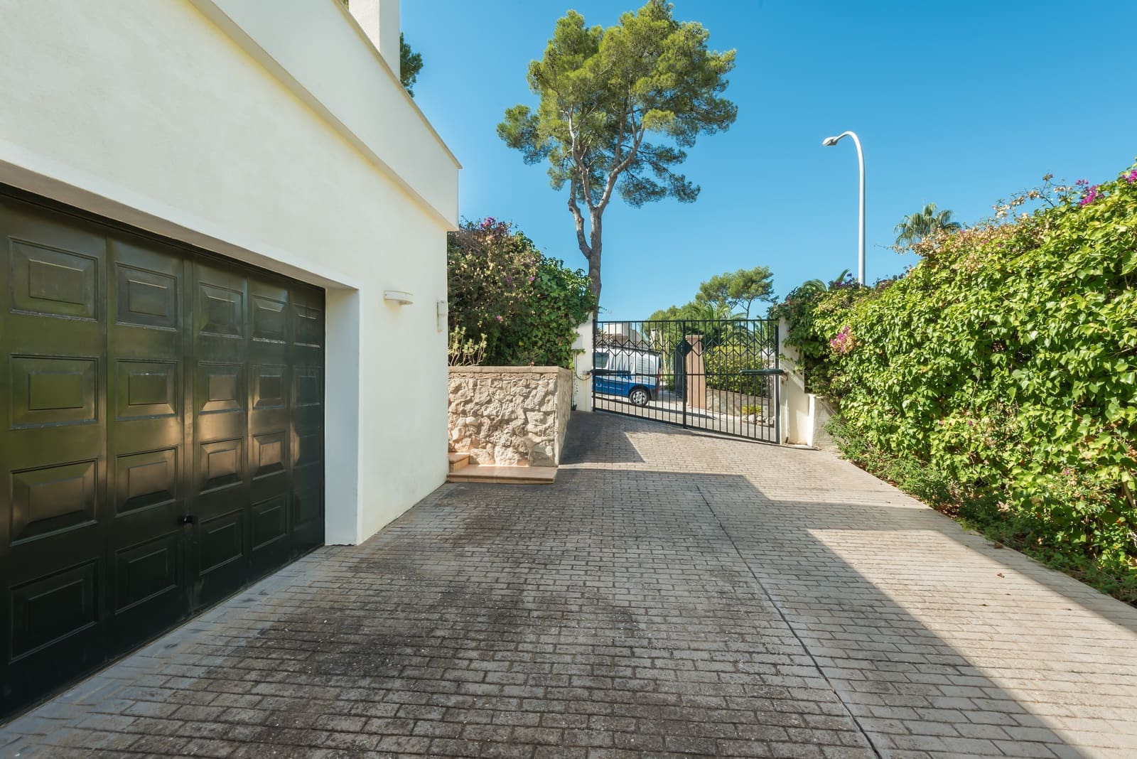 Chalet de 3 habitaciones en Santa Ponsa en venta con piscina - 1.850.000 € (Ref: 9239675)