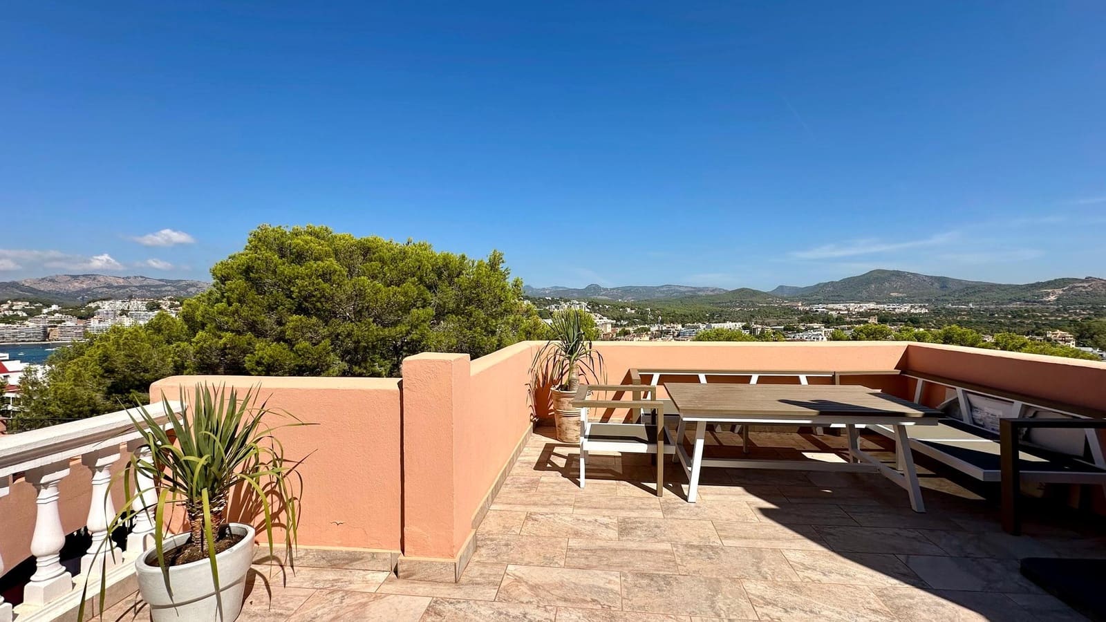 Apartamento de 1 habitación en Santa Ponsa en venta - 465.000 € (Ref: 9247009)