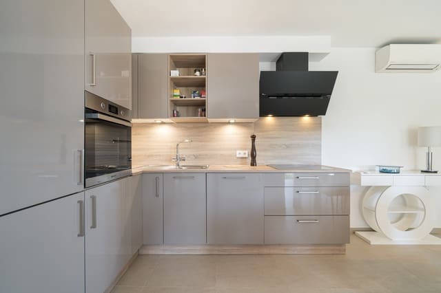 2 soveværelse Lejlighed til salg i Costa de la Calma, Calvià - € 645.000 (Ref: 9294246)