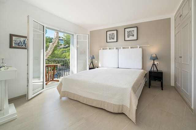 2 soveværelse Lejlighed til salg i Costa de la Calma, Calvià - € 645.000 (Ref: 9294246)