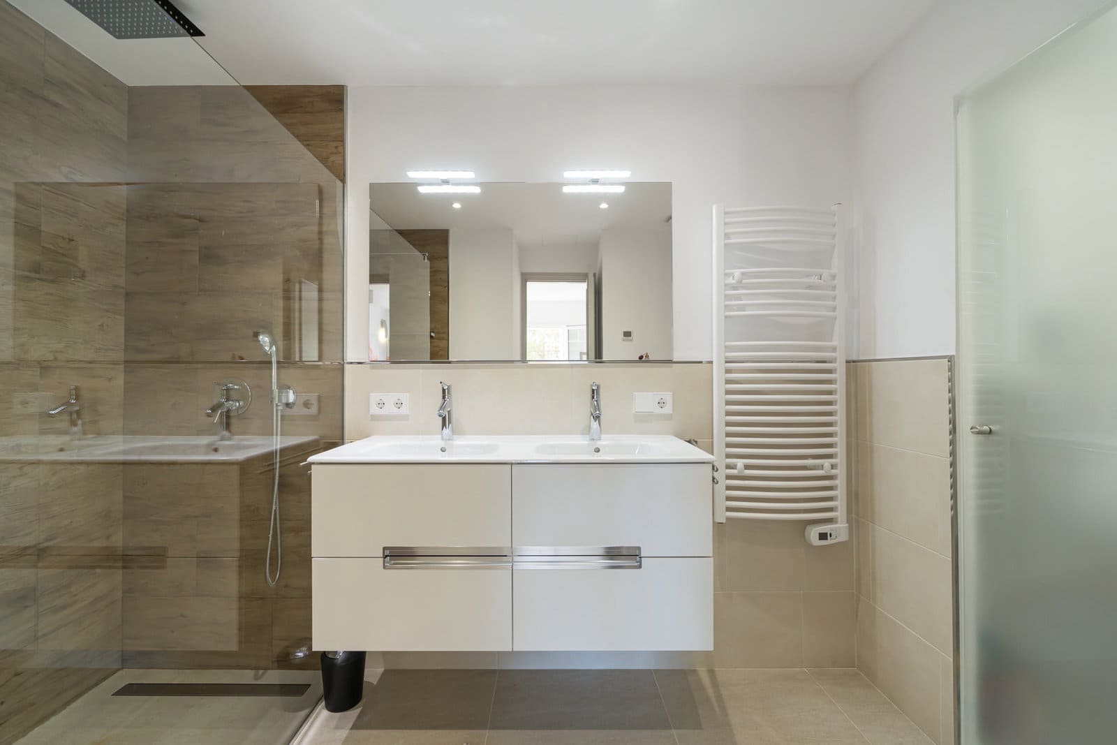 2 bedroom Apartment for sale in Costa de la Calma with pool - € 645,000 (Ref: 9294246)