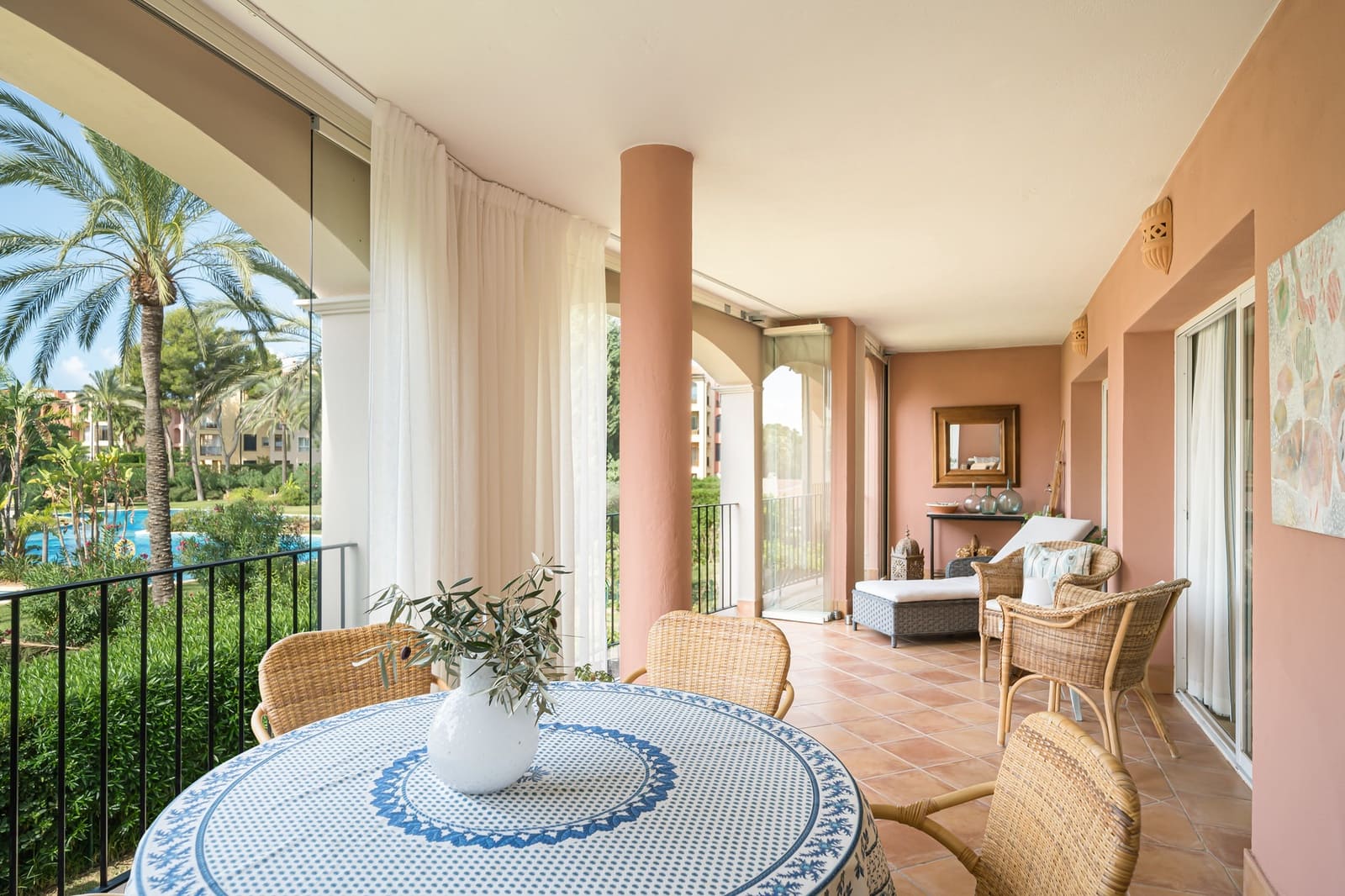2 bedroom Apartment for sale in Santa Ponsa with pool - € 910,000 (Ref: 9296731)