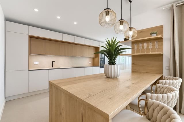 4 soveværelse Villa til salg i Santa Ponsa, Calvià med swimmingpool - € 3.250.000 (Ref: 9300908)