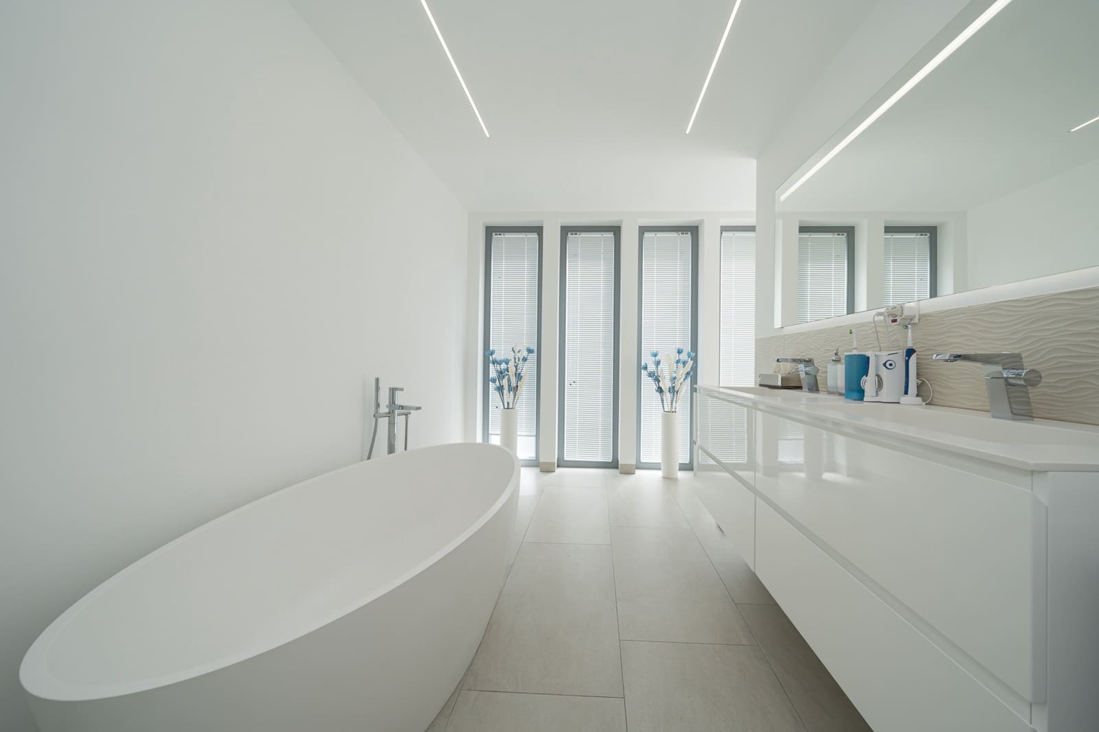 4 bedroom Villa for sale in Santa Ponsa with pool garage - € 5,900,000 (Ref: 9330482)