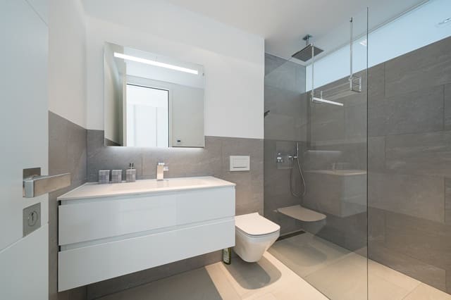 4 sypialnia Willa na sprzedaż w Santa Ponsa, Calvià z basenem - 5 900 000 € (Ref: 9330482)